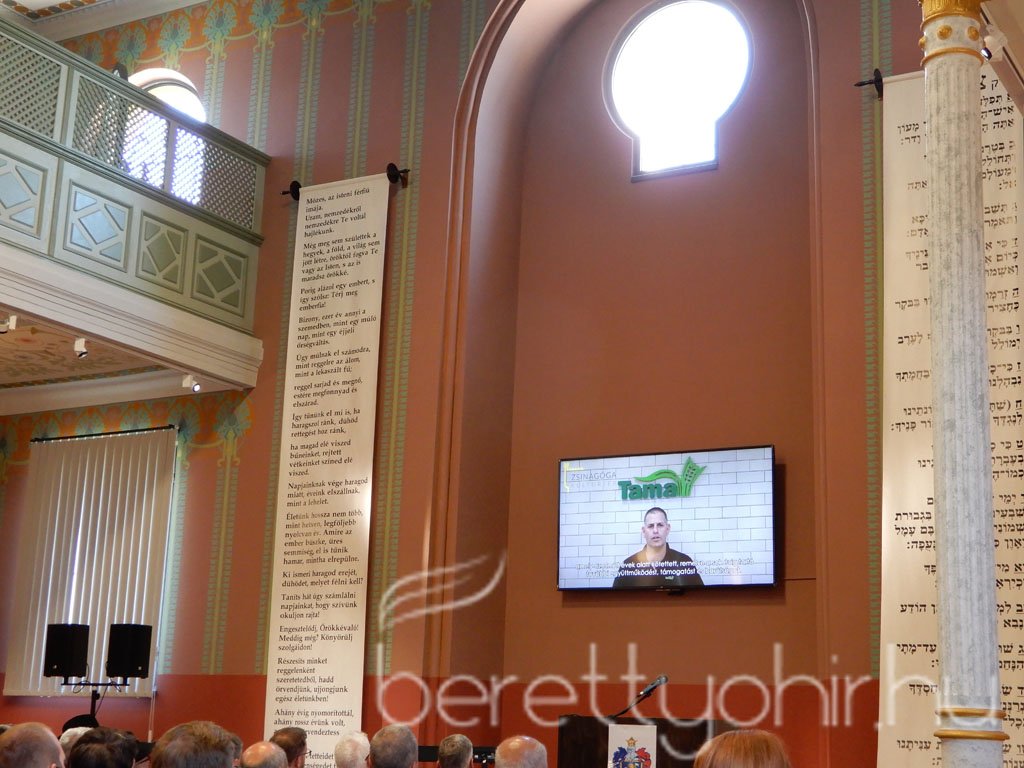 Átadták a felújított zsinagógát 50